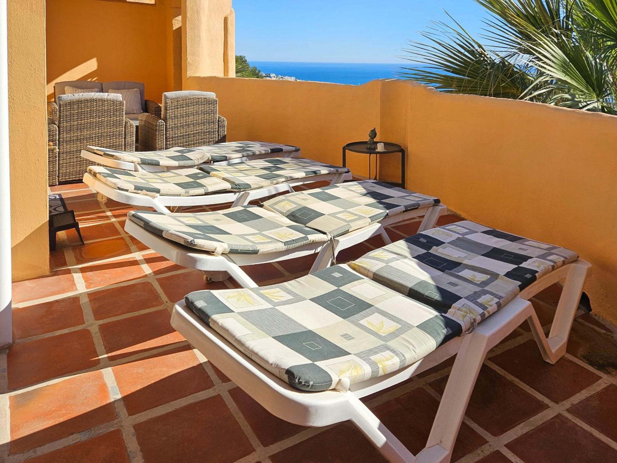 3 Bedroom Penthouse Apartment In Calahonda MIJAS COSTA Buitenkant foto